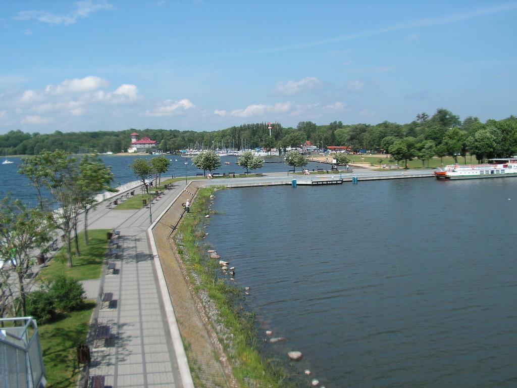 Apartament Waterside 吉日茨科 外观 照片